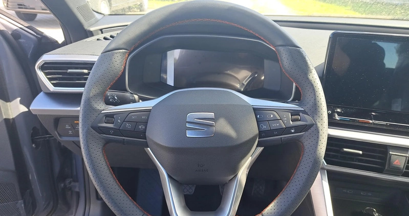 Seat Leon cena 135406 przebieg: 1, rok produkcji 2024 z Łazy małe 56
